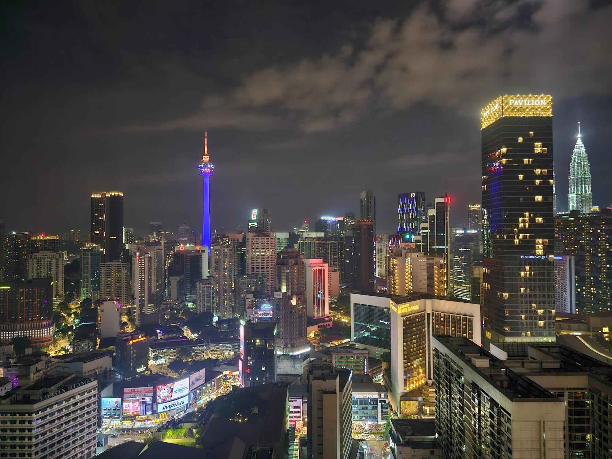 1 Min To Pavilion Bukit Bintang Luna Suites Kuala Lumpur Exterior photo