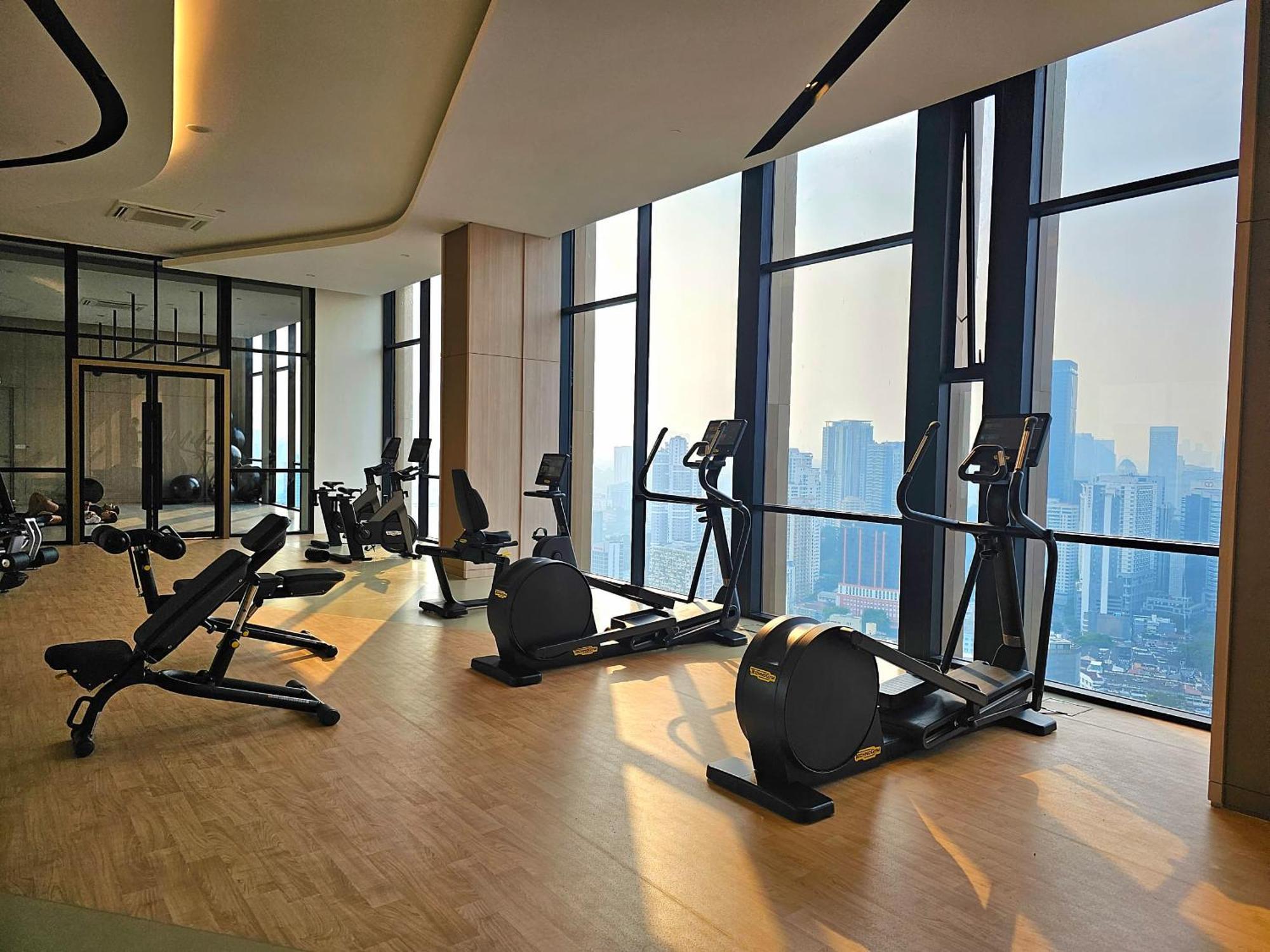 1 Min To Pavilion Bukit Bintang Luna Suites Kuala Lumpur Exterior photo